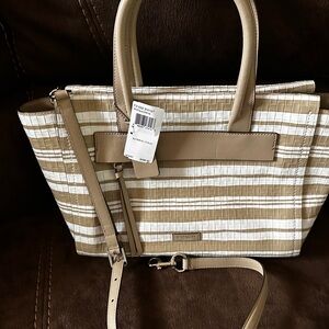 NWT Coach Bleecker Riley Carryall Tote Fawn White Woven Embossed Leather 31002